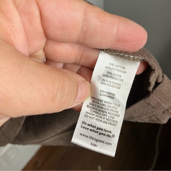 Life is good crusher tee long sleeve classic fit dog unisex size large brown - Picture 5 of 7